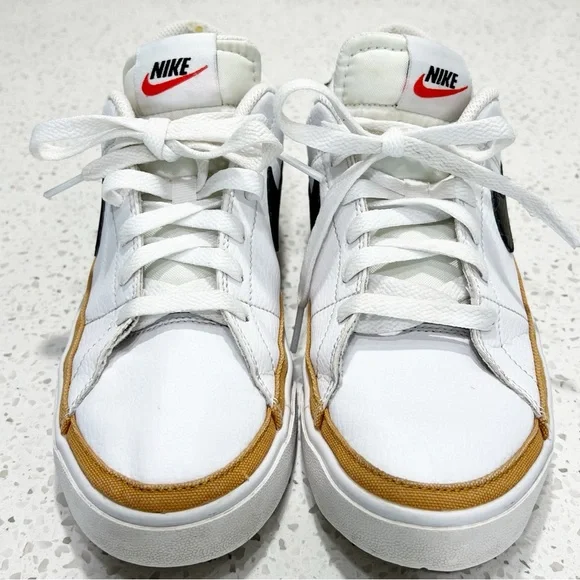 Nike Court Legacy Nature Shoes White Tan Black Women’s 8 athletic sneakers - Picture 3 of 14